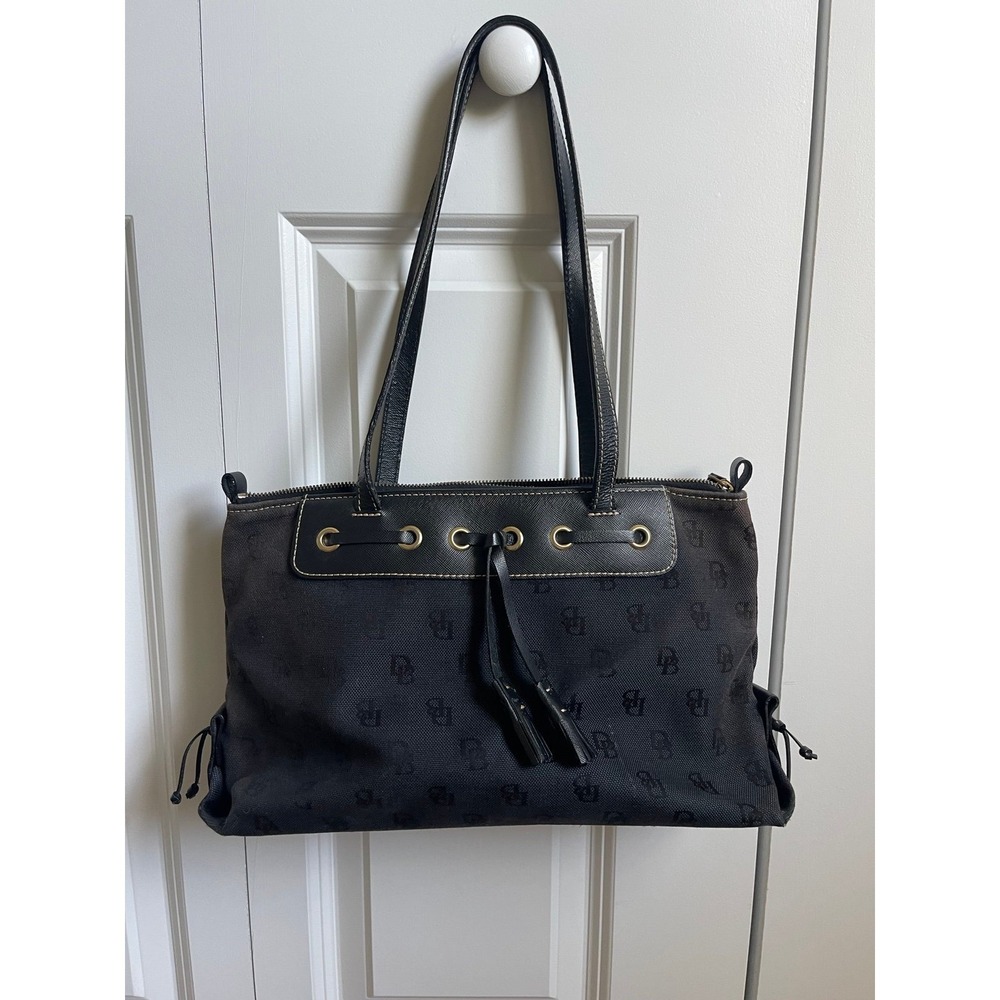 vintage Dooney and Bourke signature tassel tote